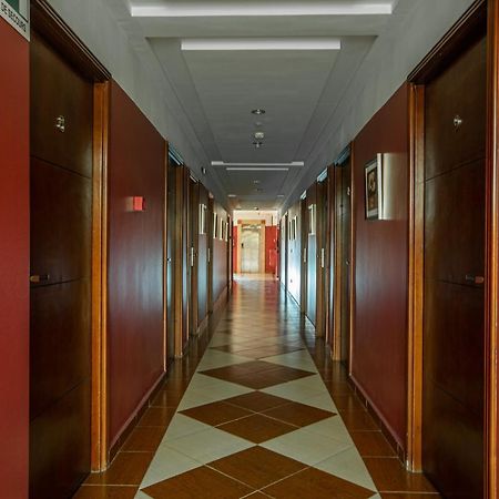 Motel Gzenaya Hajreien エクステリア 写真
